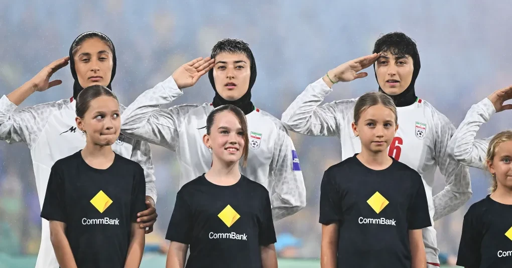 Austrália concede visto a cinco jogadoras iranianas após apelo de Trump