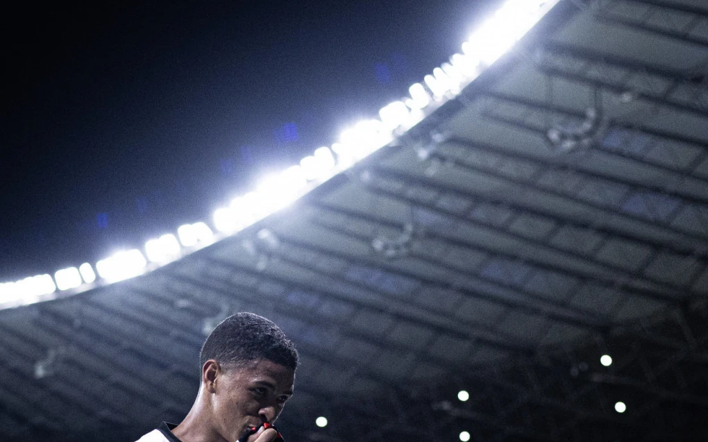 barros-se-manifesta-após-gols-e-expulsão-futebol-nos-ensina-todos-os-dias-1