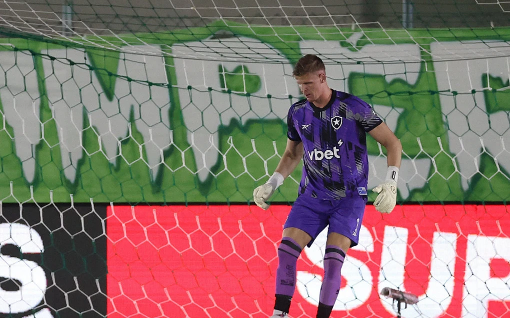 botafogo-pode-ter-mudança-no-gol-para-o-clássico-com-o-flamengo-1