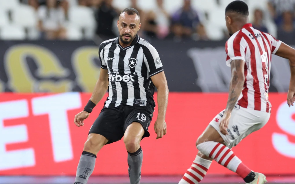 Botafogo tem até sexta (27/03/2026) para fechar acordo com Corinthians por Arthur Cabral