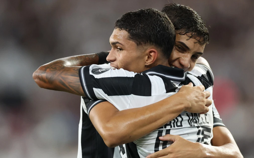 botafogo-vive-expectativa-por-retorno-de-jogadores-contra-o-flamengo-1