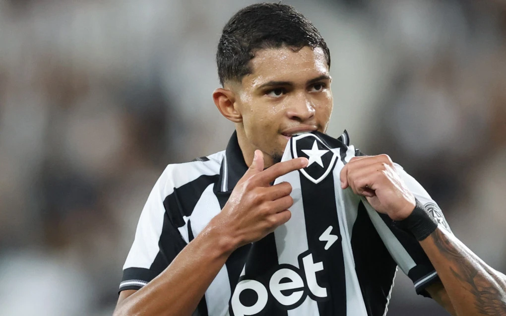 caio-valle-celebra-gol-marcado-pelo-botafogo-e-prega-foco-total-na-libertadores-1