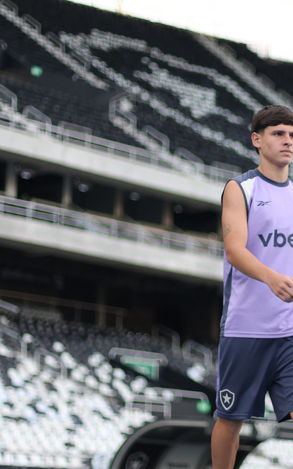 clubes-ingleses-monitoram-e-podem-fazer-proposta-por-montoro-1