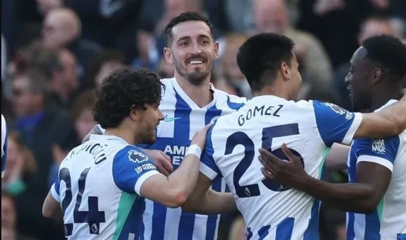 com-brilho-de-exunited-brighton-vence-o-liverpool-na-premier-league-1