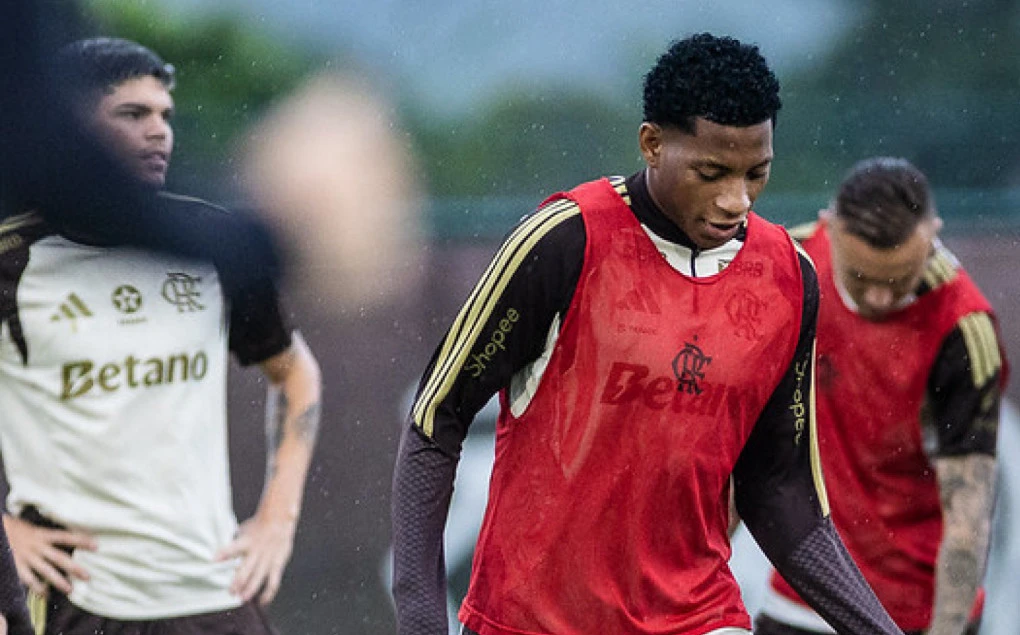 Cruzeiro mira Gonzalo Plata; Flamengo avalia futuro do ponta