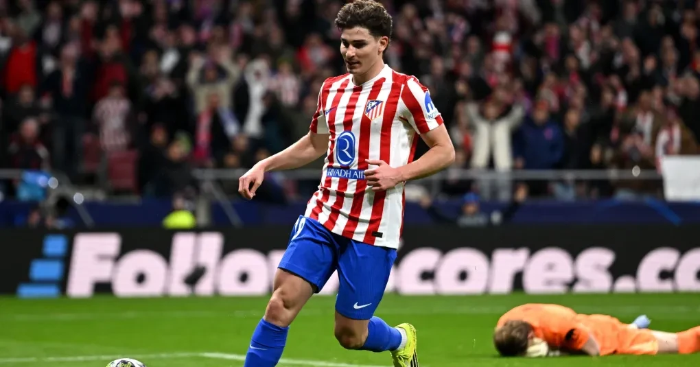 De Gea sai em defesa de goleiro do Tottenham: "Cabeça erguida" | CNN Brasil