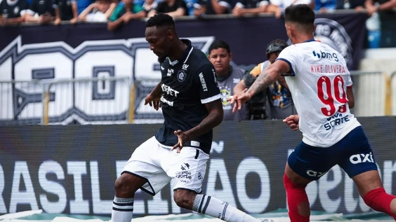 em-jogo-maluco-remo-goleia-bahia-e-sai-da-lanterna-do-brasileirão-1