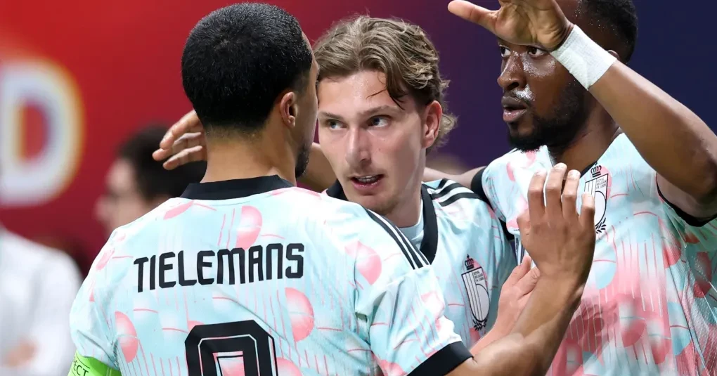 Bélgica vira e goleia EUA por 5 a 2 em amistoso em Atlanta