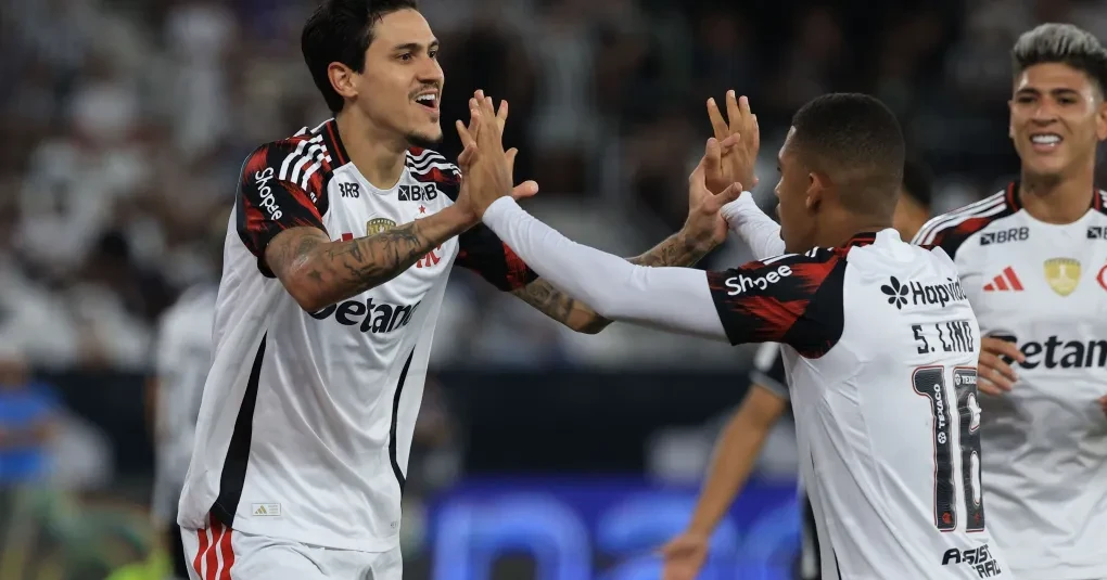 flamengo-domina-botafogo-segue-invicto-com-jardim-e-amplia-crise-do-rival-1