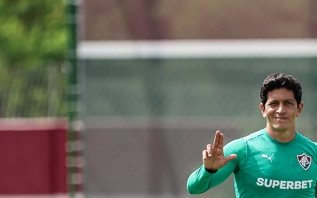 Fluminense anuncia previsão para retorno de Germán Cano aos relacionados