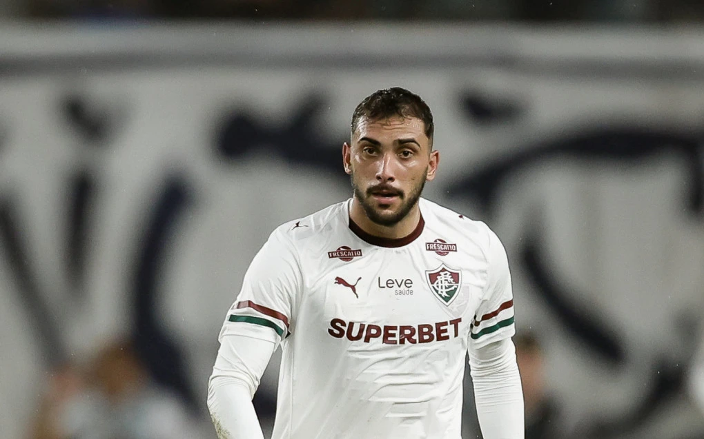 freytes-tem-atuação-segura-em-vitória-em-meio-a-chegada-de-concorrente-na-zaga-1