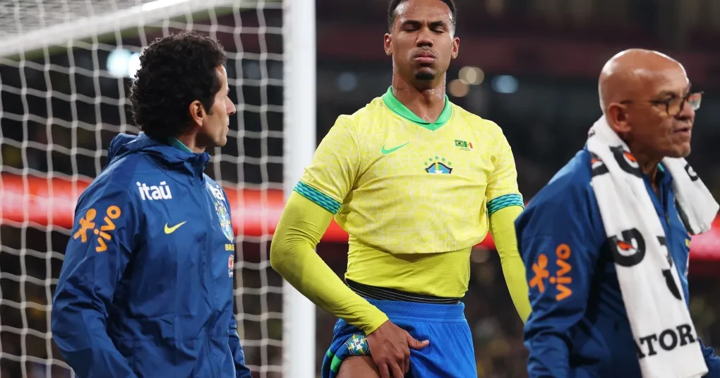 Gabriel Magalhães é cortado da Seleção por dores no joelho