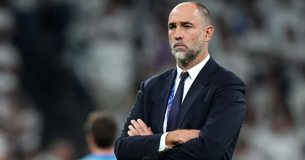 Igor Tudor denunciado pela FA por críticas à arbitragem na Premier League