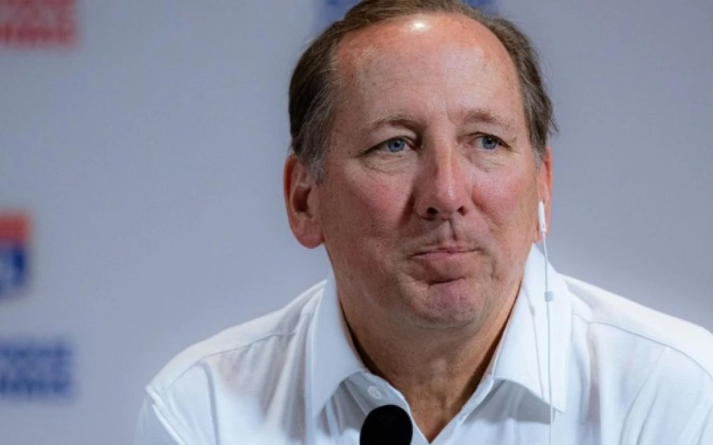 John Textor cutuca Flamengo por tricampeonato carioca; entenda | Botafogo | O Dia