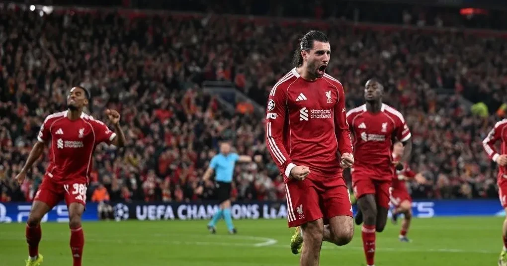 Liverpool goleia Galatasaray por 4 a 0 e avança às quartas da Champions