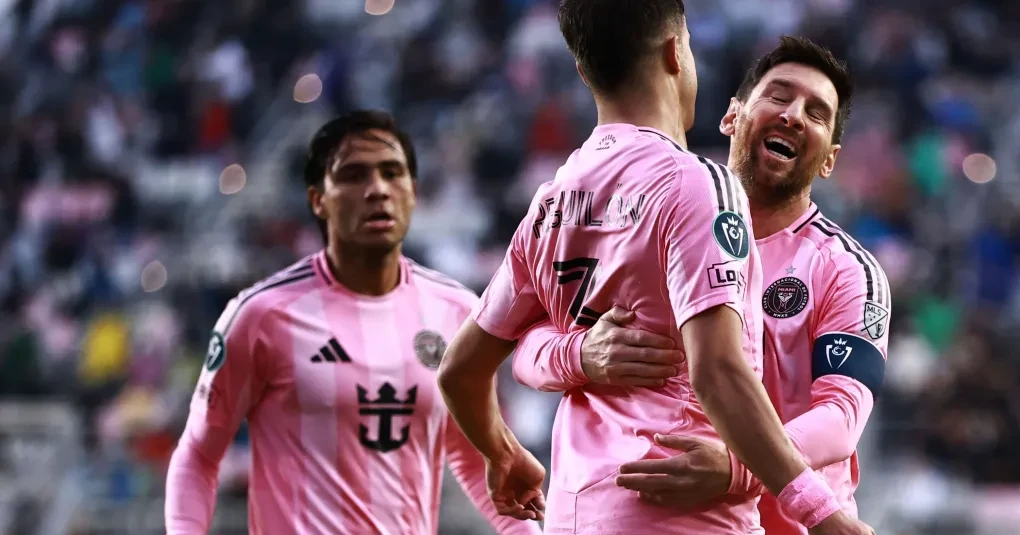 messi-faz-o-900º-gol-da-carreira-em-jogo-do-inter-miami-na-concacaf-veja-1