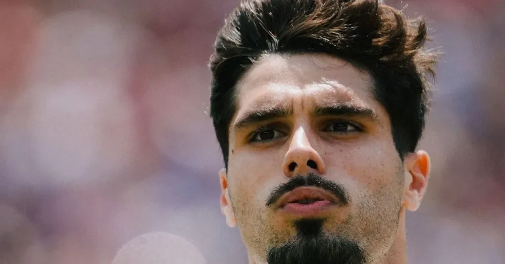 pedro-neto-do-chelsea-pede-desculpas-após-empurrar-gandula-1