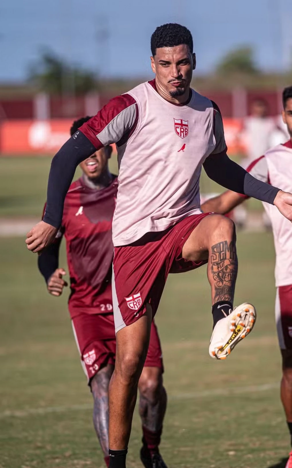 presidente-do-crb-conta-que-botafogo-tentou-zagueiro-e-explica-negativa-1