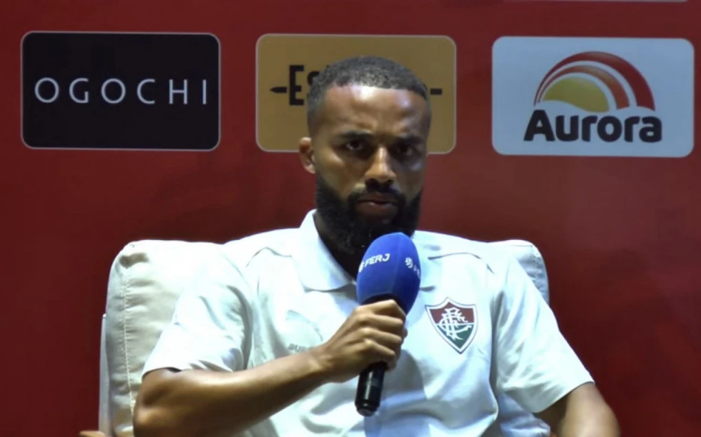 Samuel Xavier afasta rótulo de favorito do Fluminense e relativiza crise do Flamengo