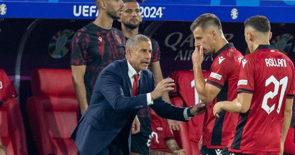 Sylvinho pode manter sequência histórica do Brasil em Copas como técnico da Albânia