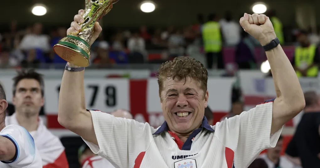 Torcedor vai vender casa para acompanhar a seleção inglesa na Copa do Mundo | CNN Brasil