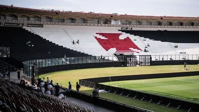 Vasco e Grêmio: escalações, horário e onde assistir pela 8ª do Brasileirão