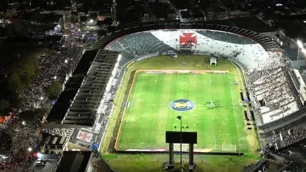 Vasco x Palmeiras: escalações para o jogo do Brasileirão em São Januário