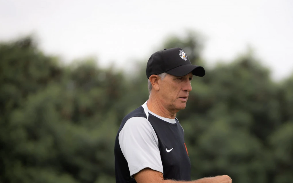 vasco-x-palmeiras-onde-assistir-escalações-e-arbitragem-1