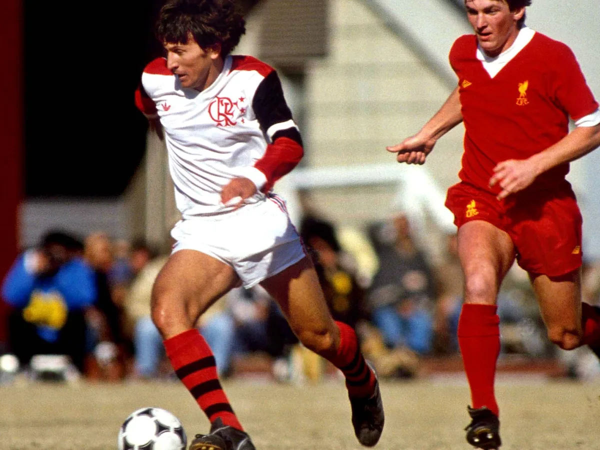 A Trajetória Épica do Clube de Regatas do Flamengo: Do Remo ao Topo do Mundo no Futebol