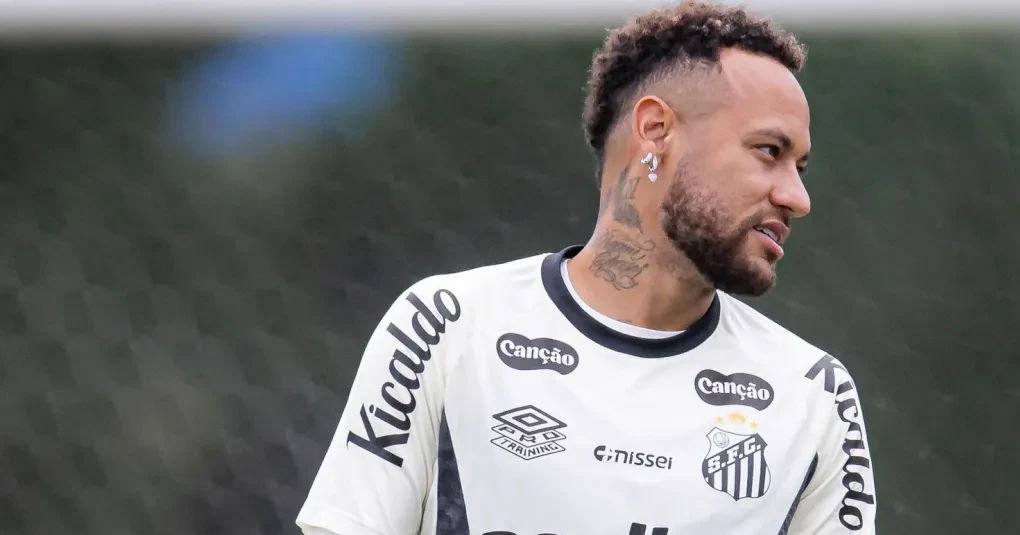 Ancelotti elogia Neymar e fala sobre vaga na Copa: "Ainda tem dois meses" | CNN Brasil