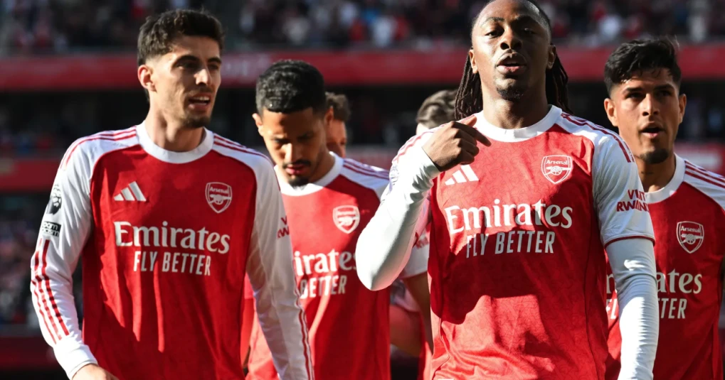 Arsenal vence Newcastle e reassume liderança da Premier League | CNN Brasil