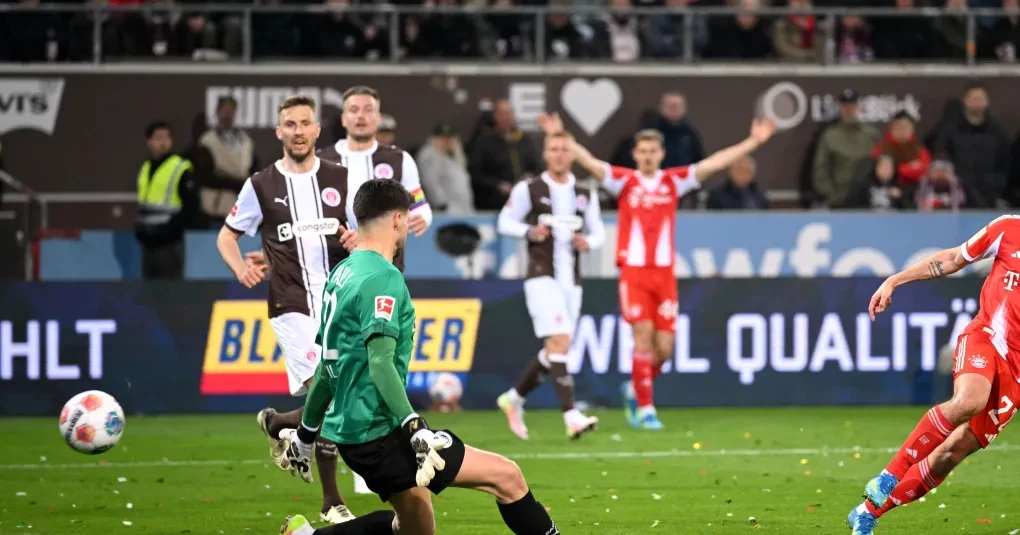 bayern-goleia-st-pauli-e-bate-recorde-histórico-na-bundesliga-1