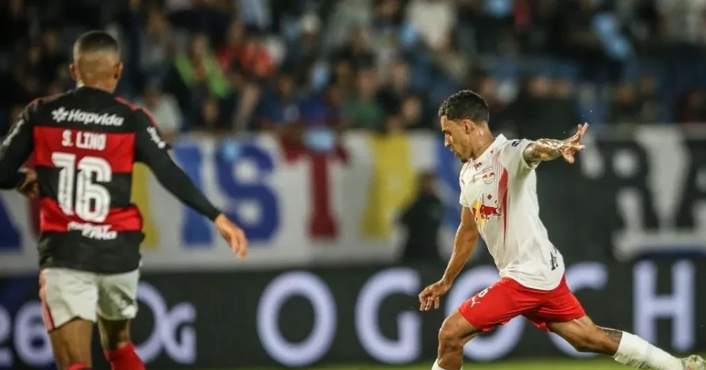 Red Bull Bragantino vence Flamengo por 3 a 0 em Bragança Paulista pelo Brasileirão