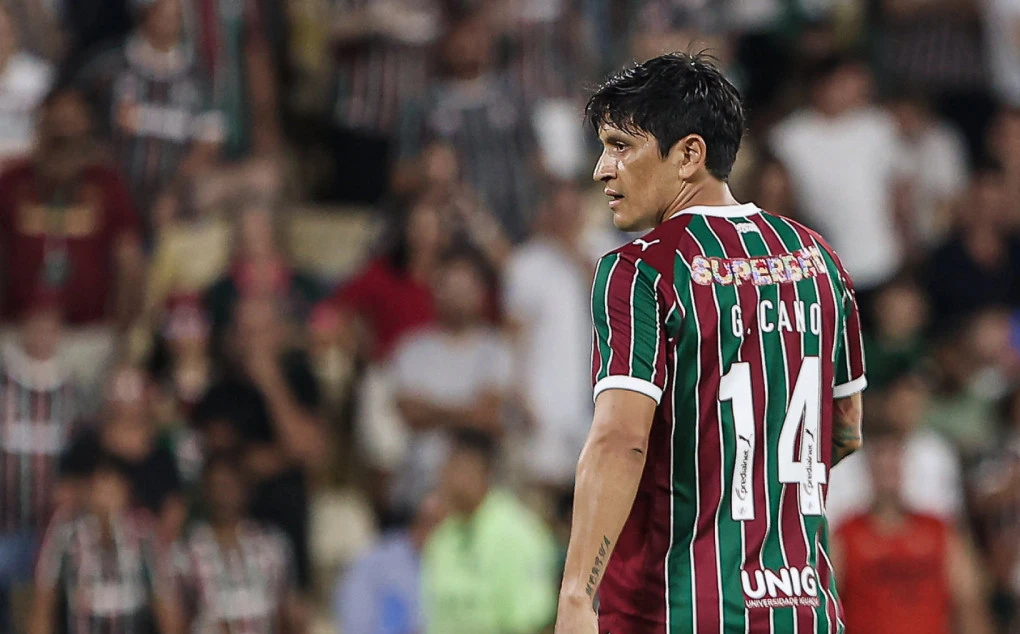 Cano comemora volta ao Fluminense após cinco meses: ‘Voltar mais forte’