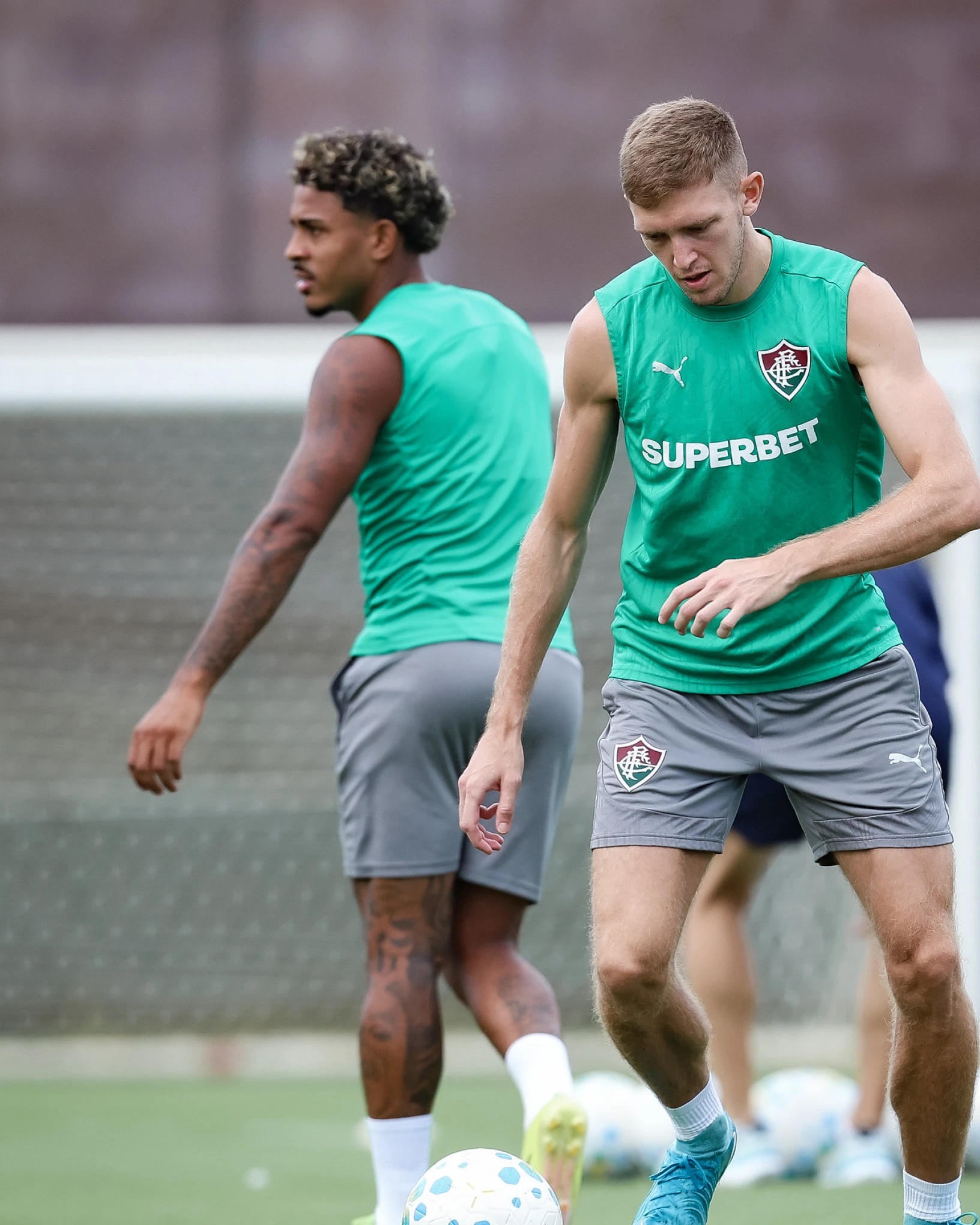Castillo e John Kennedy vão de concorrentes a dupla de ataque do Fluminense | Fluminense | O Dia