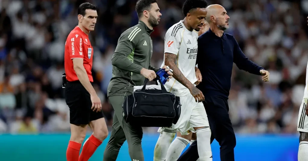 Com dores, Militão deixa campo no primeiro tempo em vitória do Real Madrid | CNN Brasil