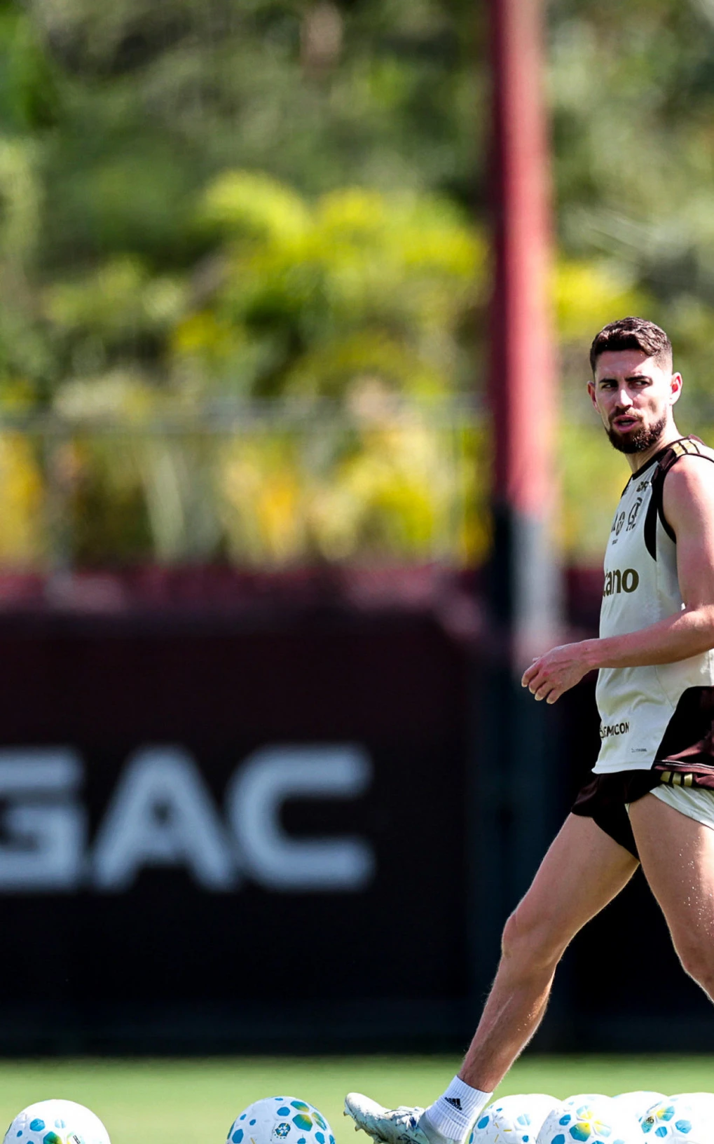 com-jorginho-na-lista-veja-os-relacionados-do-flamengo-para-enfrentar-o-vitória-1