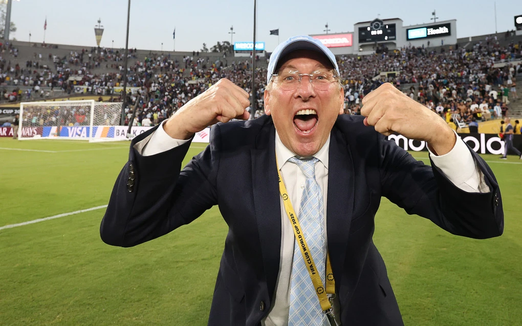 comentarista-da-globo-detona-john-textor-só-aparece-quando-o-botafogo-ganha-1