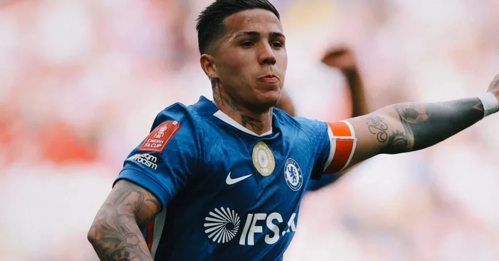 Copa da Inglaterra: Chelsea vence Leeds e fará final contra Manchester City | CNN Brasil