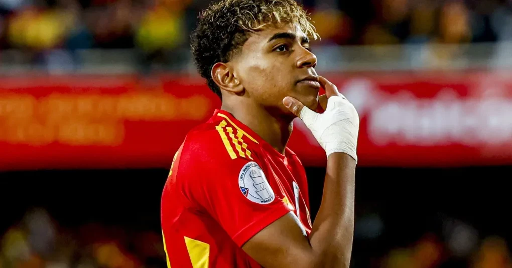 Craques do futebol atual que vão disputar a primeira Copa na carreira | CNN Brasil