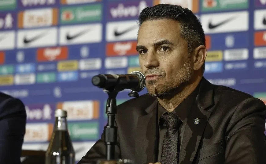 Caetano detalha ambiente na Seleção e meta até a Copa do Mundo 2026