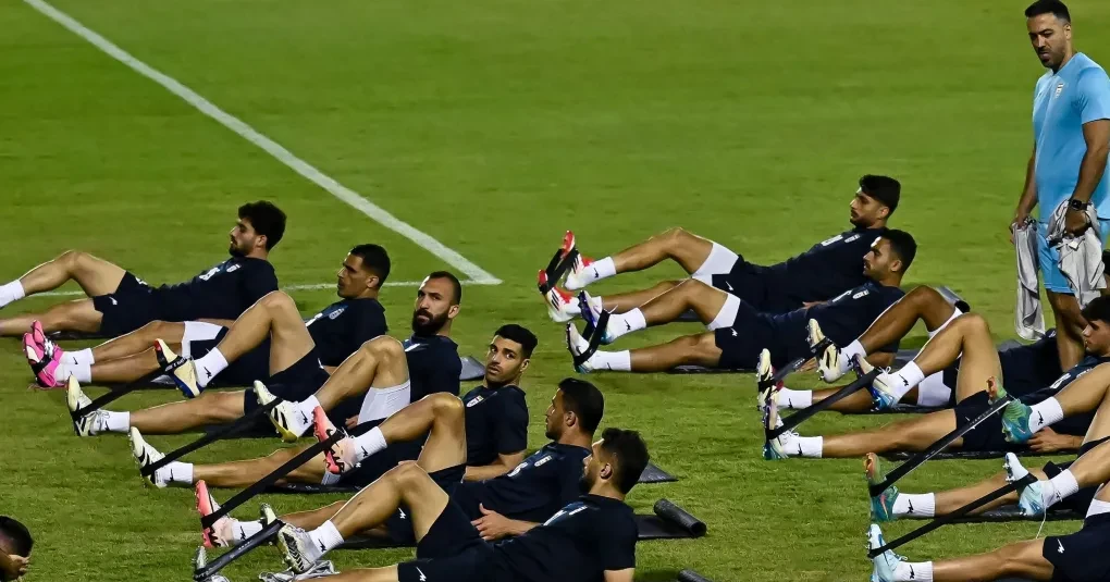 Emirados Árabes devem ir à Copa caso Irã desista, diz jornal | CNN Brasil