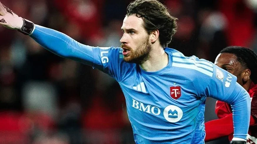 Equipe da MLS arranca empate com gol de goleiro no último lance; veja | CNN Brasil