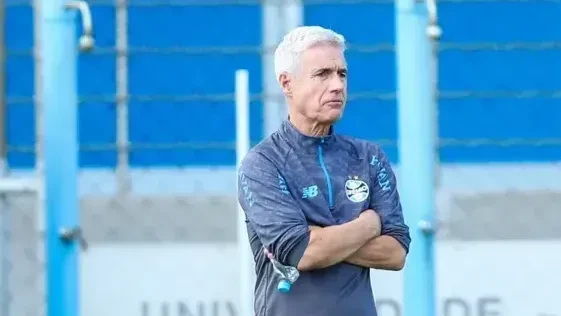 Escalação do Grêmio: o provável time para encarar o Cruzeiro no Brasileirão | CNN Brasil