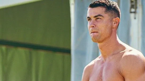 Ex-chef de Cristiano Ronaldo detalha dieta do astro: "Não bebe leite" | CNN Brasil