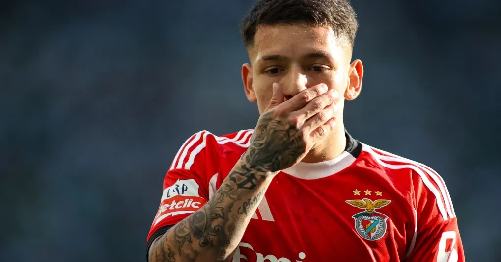 Fifa aprova regra "Prestianni" para punições com cartão vermelho | CNN Brasil