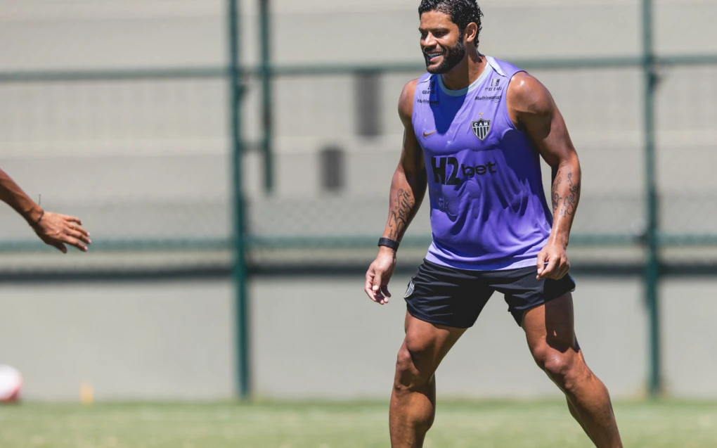 Fluminense retoma conversas por Hulk, atacante do Atlético-MG