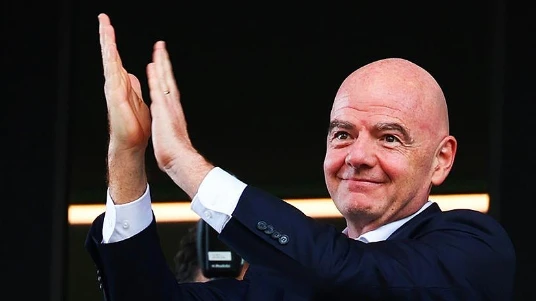 infantino-garante-participação-do-irã-na-copa-saiba-detalhes-1