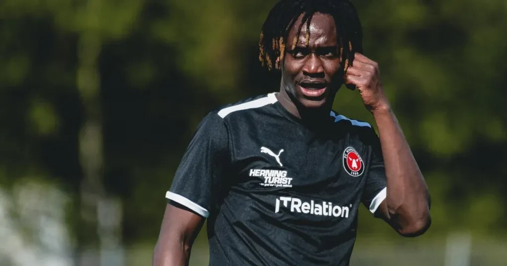 Jogador do Midtjylland fica gravemente ferido após ser esfaqueado | CNN Brasil