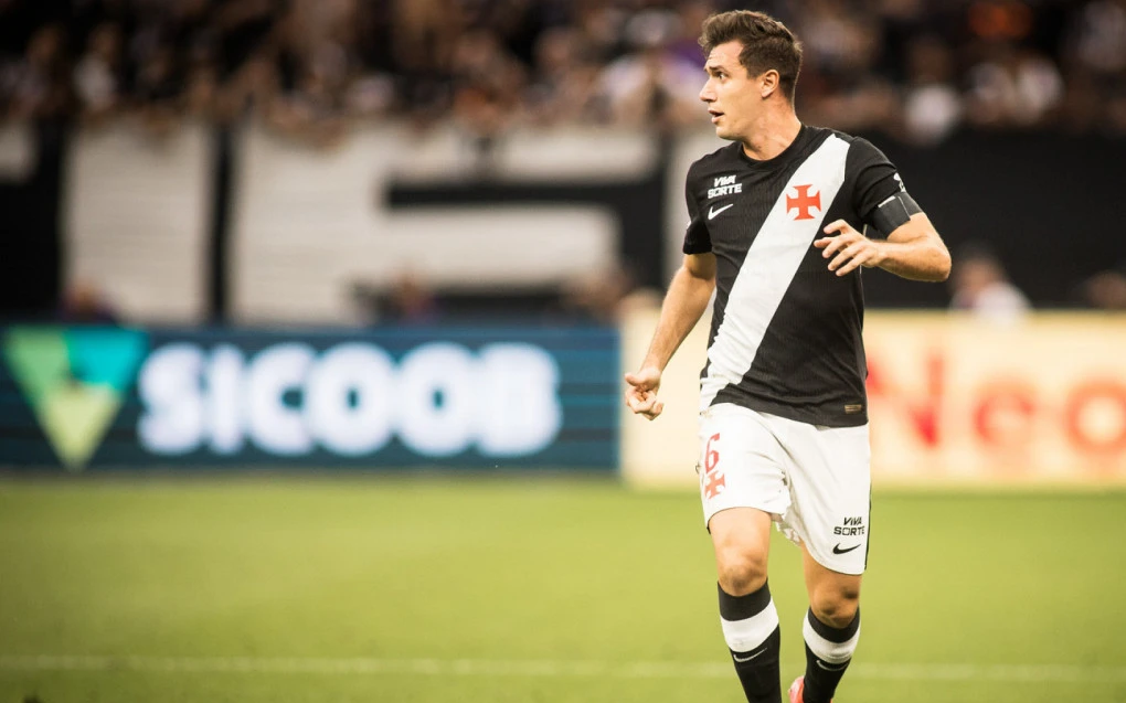 Lucas Piton aproveita má fase de Cuiabano para recuperar espaço no Vasco | Vasco | O Dia